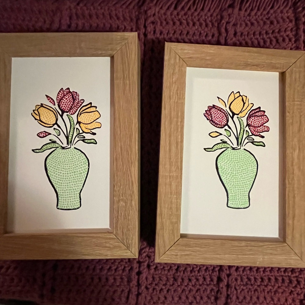 Handpainted Dot Painted Floral Tulip Framed Art Set